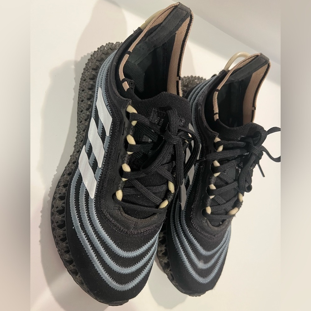 Adidas Parley x 4DFWD 'Black Hazy Emerald' Women’s Shoes Size 8